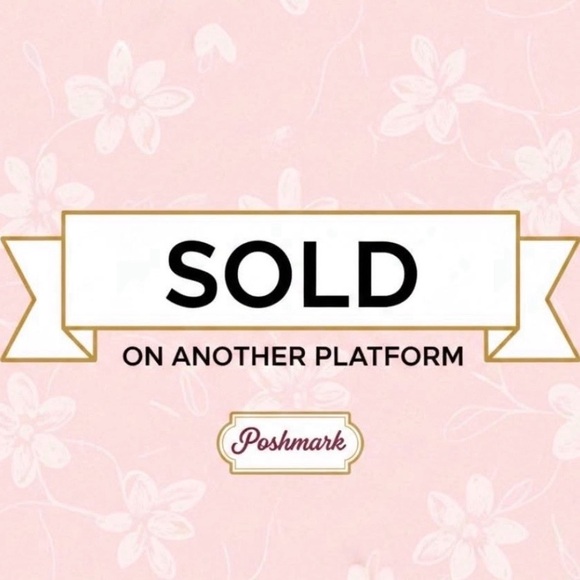 Tory Burch Shoes - SOLD Tory Burch Chelsea Cap-Toe Ballet Flats Ivory Black Gold Logo Leather 8